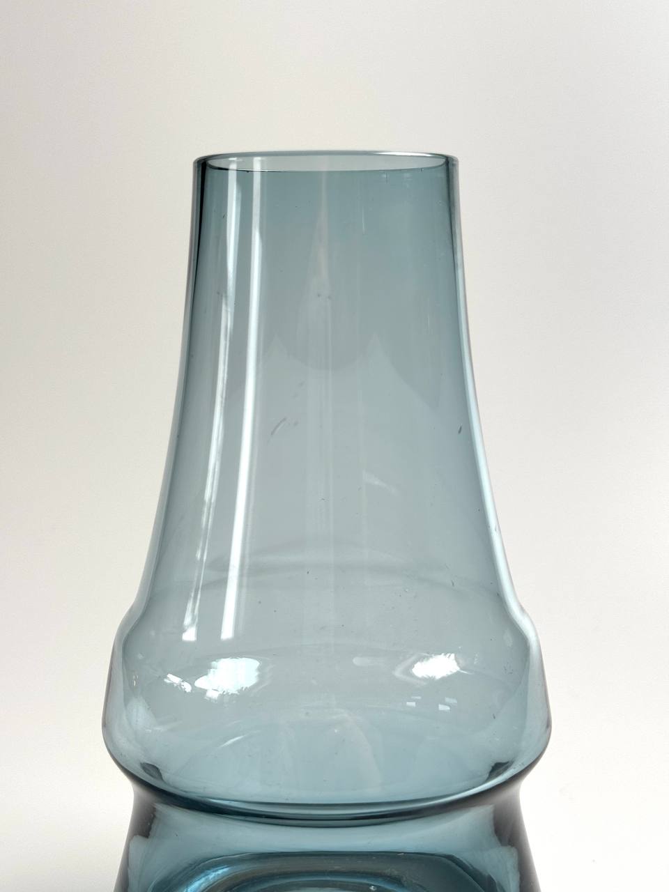 Vintage Riihimaki Steel Blue “Piippu” Vase by Aimo Okkolin