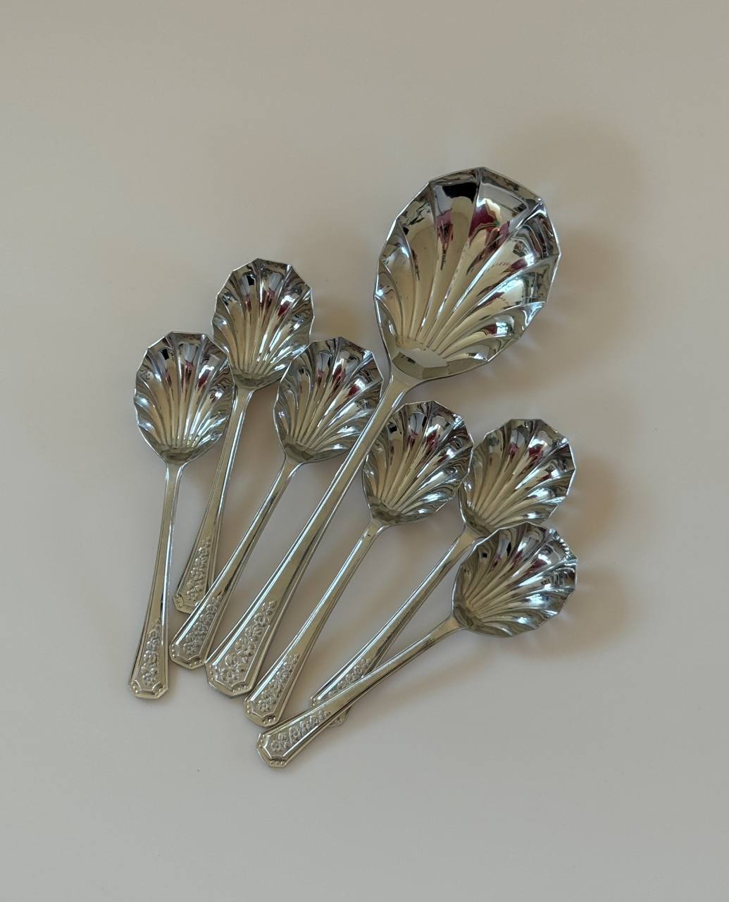 Vintage Shell Shaped Spoon Set - Made in Sheffield