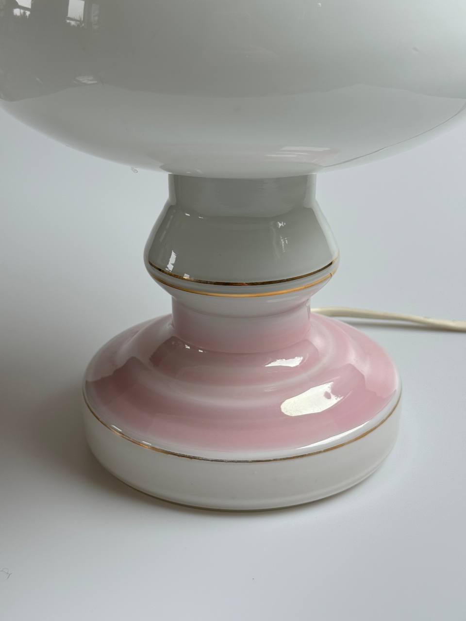Vintage Mushroom-Shaped Glass Table Lamp