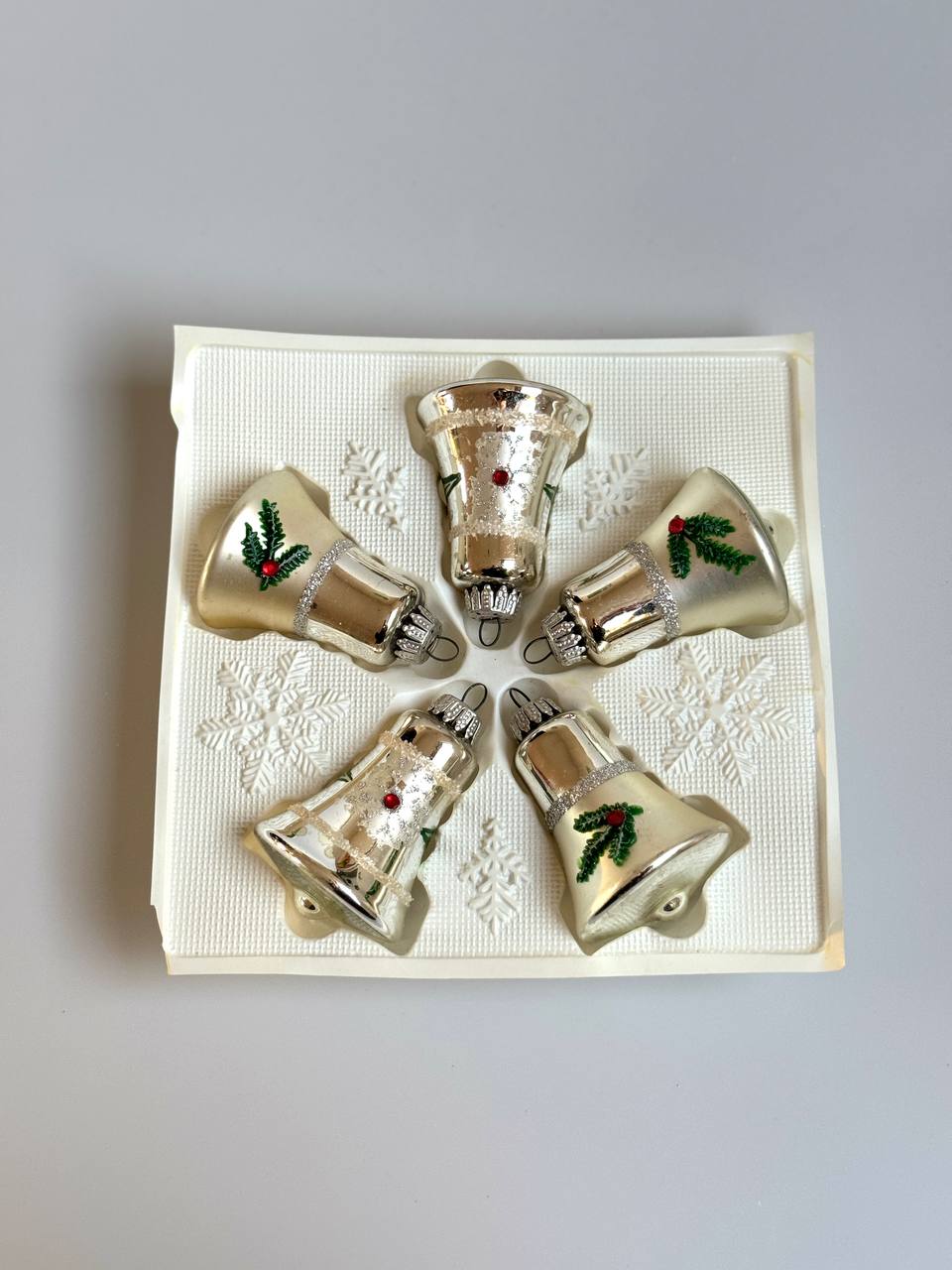 Vintage 1964 Christmas Tree Bell Ornaments