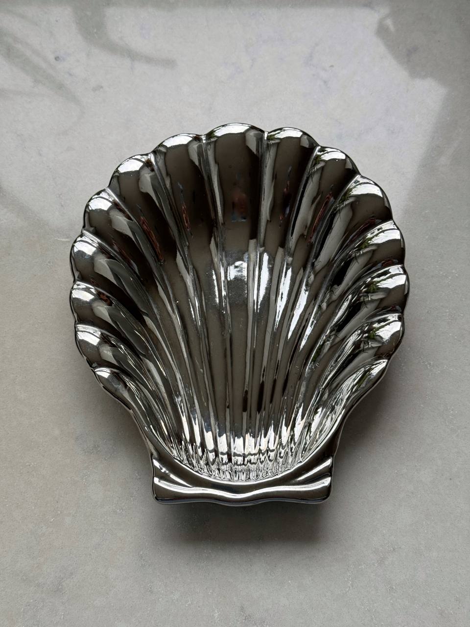 Vintage Porcelain Shell Dish
