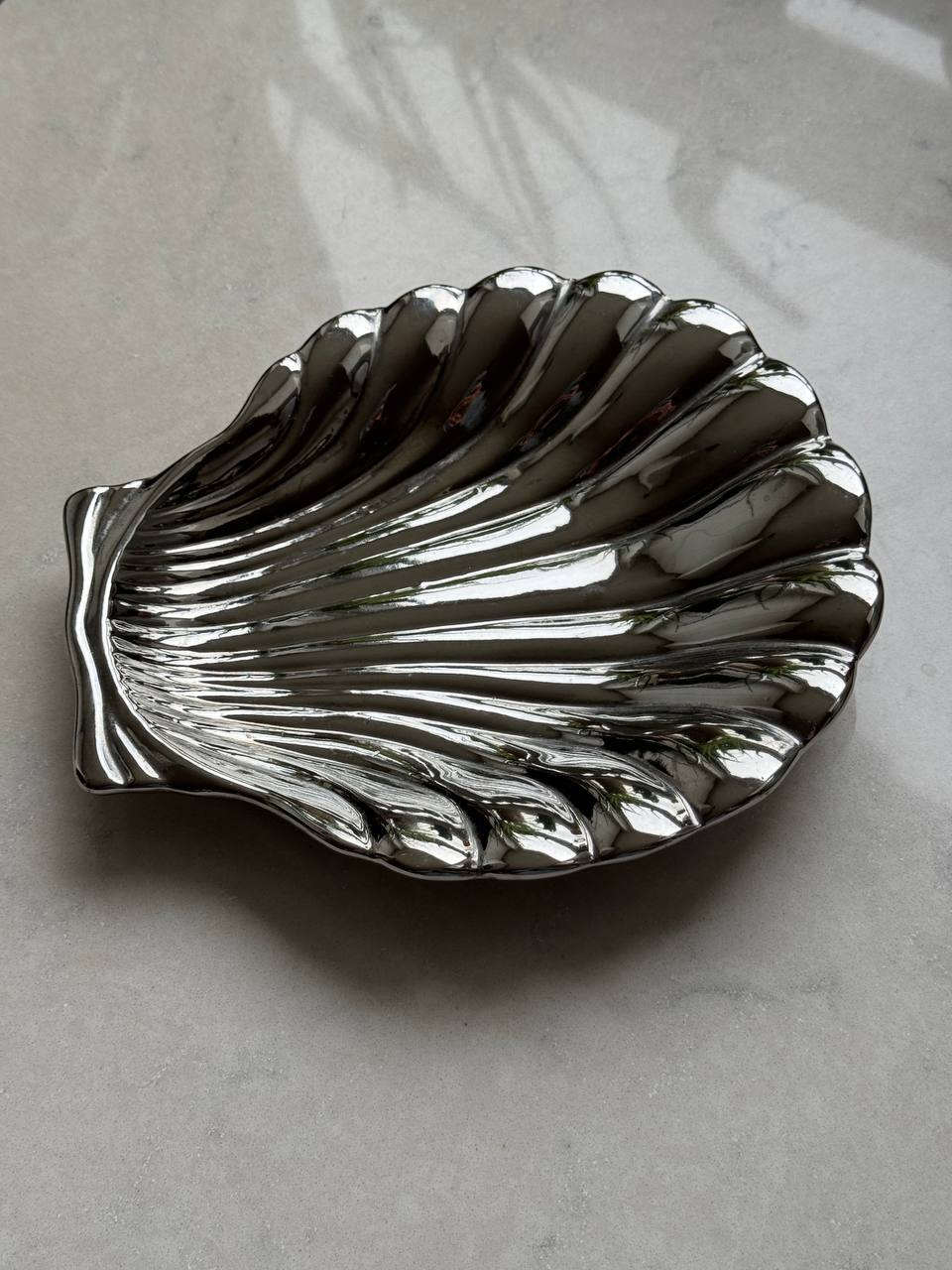 Vintage Porcelain Shell Dish