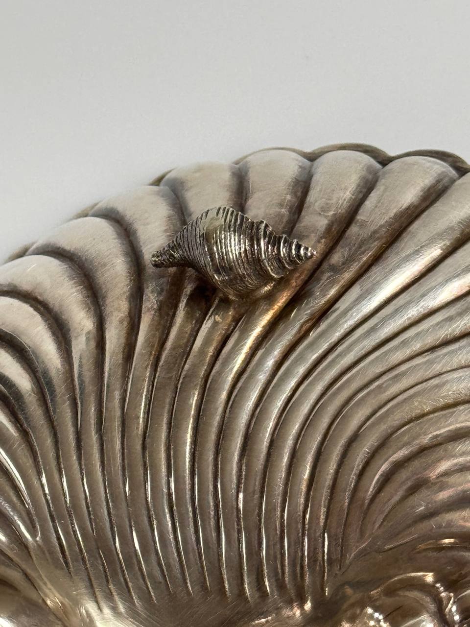 Vintage William Hutton Silver-Plated Triple Clam Shell Bon-Bon Dish with Handle