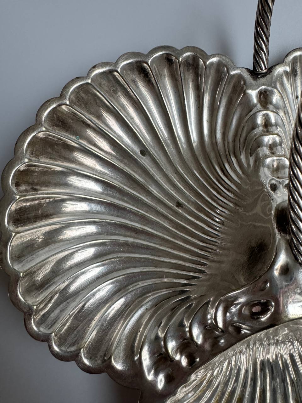 Vintage William Hutton Silver-Plated Triple Clam Shell Bon-Bon Dish with Handle