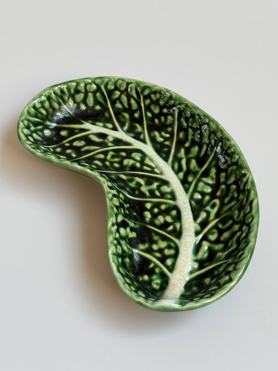 Vintage Portuguese Majolica Cabbage Leaf Kidney-Shaped Dish by Subtil