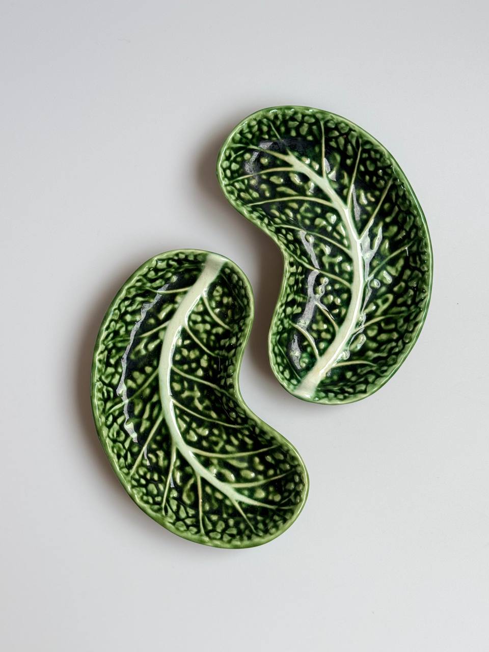 Vintage Portuguese Majolica Cabbage Leaf Kidney-Shaped Dish by Subtil