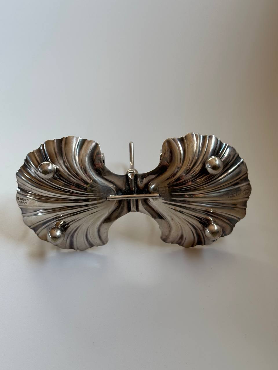 Vintage Shell Pattern Silver Toast Rack