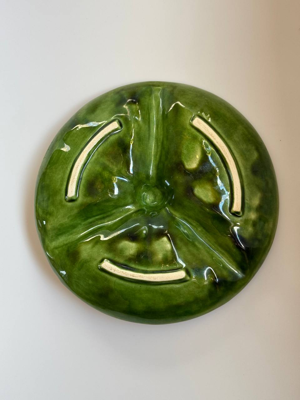 Vintage Majolica Cabbage Leaf Divided Dish – 1970s Pottery