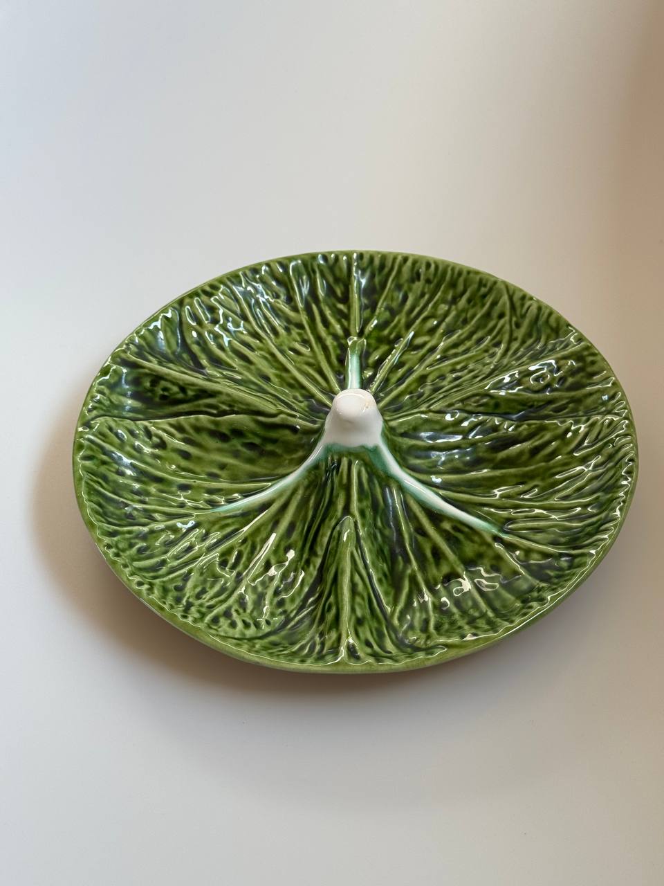 Vintage Majolica Cabbage Leaf Divided Dish – 1970s Pottery